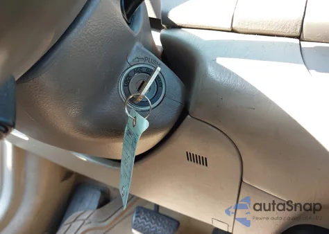 2003 Toyota Camry Le from USA, damaged, VIN 4T1BE32KX3U181028